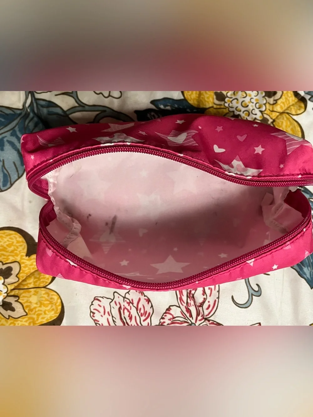 Pink W/White Stars print makeup pouch.